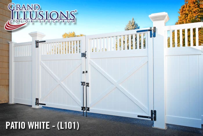 V3700 Series Framed Victorian Drive Gate with Majestic Posts and Extra Strong Hinges